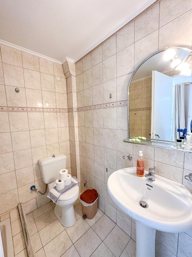 Alexandros B Hotel Nikiana Luaran gambar