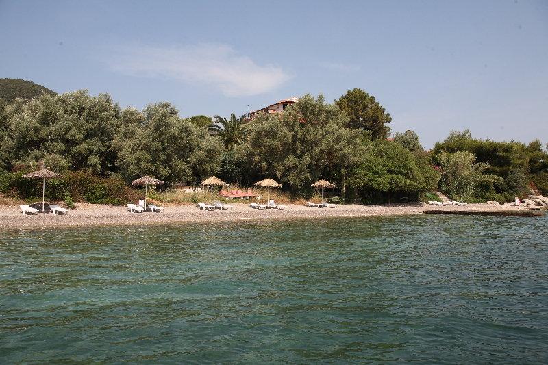 Alexandros B Hotel Nikiana Luaran gambar